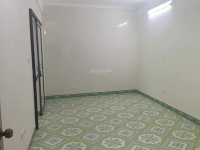 Cua Bac Street, Vietnam Cua Bac Street, Vietnam