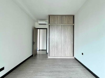 Of The Sun, Vietnam Of The Sun, Vietnam