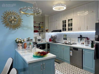 Him Lam Riverside, Vietnam  Him Lam Riverside, Vietnam