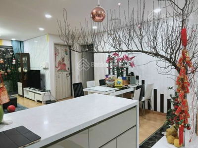 - 99 Tran Binh, Vietnam - 99 Tran Binh, Vietnam