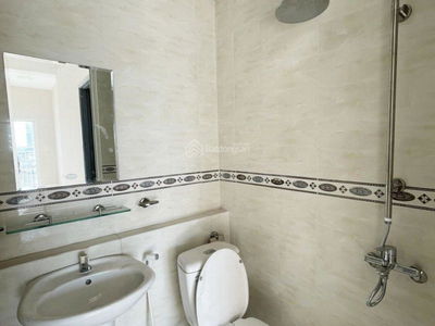 Blue Sky Tower, Vietnam Blue Sky Tower, Vietnam