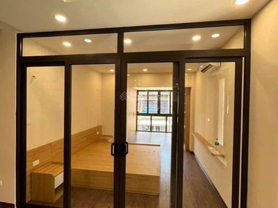 Thanh Nhan Street, Vietnam Thanh Nhan Street, Vietnam