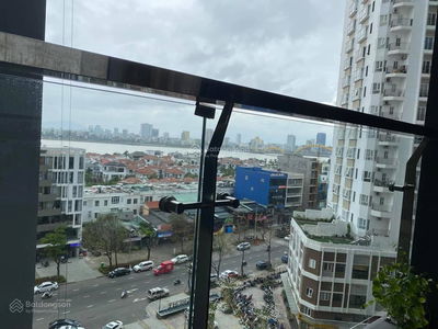 The Monarchy, Vietnam  The Monarchy, Vietnam