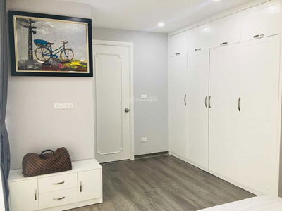 D'. Le Roi Soleil, Vietnam D'. Le Roi Soleil, Vietnam