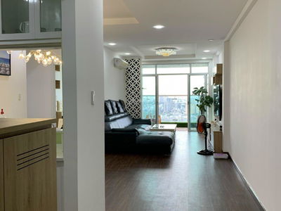 Hoang Anh Thanh Binh, Vietnam Hoang Anh Thanh Binh, Vietnam