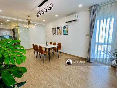 Hoang Anh Thanh Binh, Vietnam Hoang Anh Thanh Binh, Vietnam