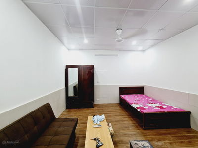 Khuong Dinh Street Khuong Dinh Street