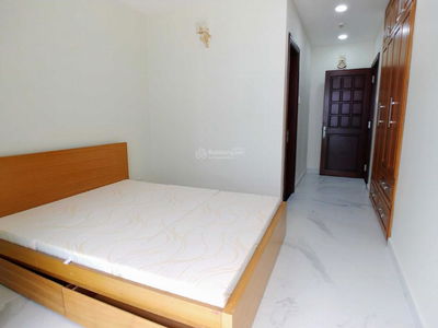 Him Lam Riverside, Vietnam  Him Lam Riverside, Vietnam