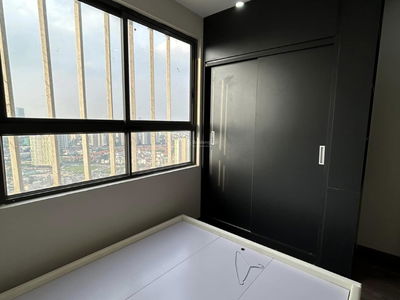 Millennium Tower, Vietnam Millennium Tower, Vietnam