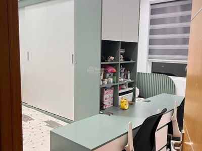 Him Lam Cho Lon, Vietnam Him Lam Cho Lon, Vietnam