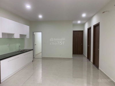 Topaz Elite, Vietnam Topaz Elite, Vietnam