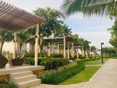 Diamond Island, Vietnam Diamond Island, Vietnam