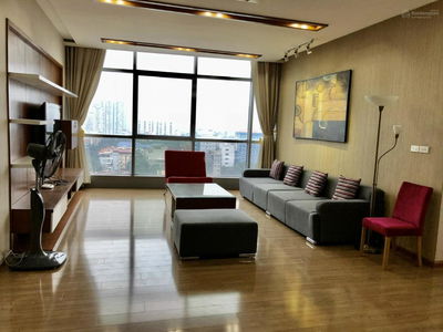 Nguyen Chi Thanh Street, Vietnam Nguyen Chi Thanh Street, Vietnam