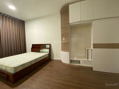 Jamila Khang Dien, Vietnam Jamila Khang Dien, Vietnam