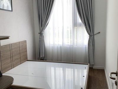 Jamila Khang Dien, Vietnam Jamila Khang Dien, Vietnam