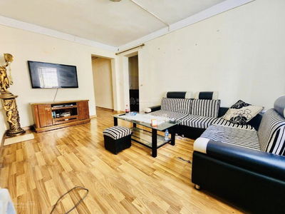 Phuong Mai Street, Vietnam Phuong Mai Street, Vietnam