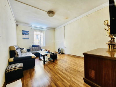 Phuong Mai Street, Vietnam Phuong Mai Street, Vietnam