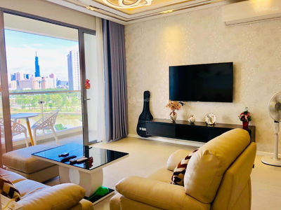 Diamond Island, Vietnam Diamond Island, Vietnam