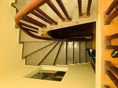 Ton Duc Thang Street, Vietnam Ton Duc Thang Street, Vietnam