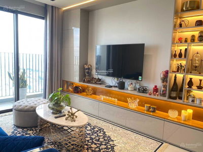 Terra Royal, Vietnam Terra Royal, Vietnam