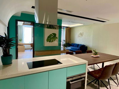 Of The Sun, Vietnam Of The Sun, Vietnam