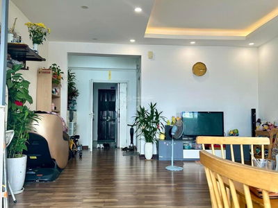 Momota Nguyen Duc Canh, Vietnam Momota Nguyen Duc Canh, Vietnam