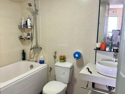 Momota Nguyen Duc Canh, Vietnam Momota Nguyen Duc Canh, Vietnam