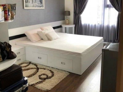 Jamila Khang Dien, Vietnam Jamila Khang Dien, Vietnam