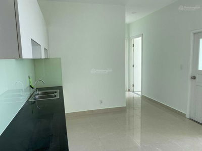 Topaz Elite, Vietnam Topaz Elite, Vietnam