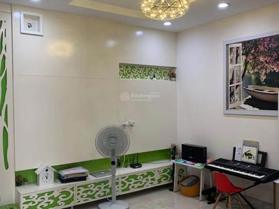 Him Lam Riverside, Vietnam  Him Lam Riverside, Vietnam