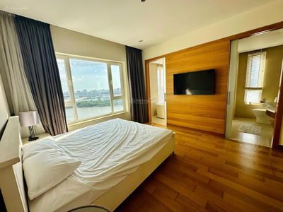 Diamond Island, Vietnam Diamond Island, Vietnam