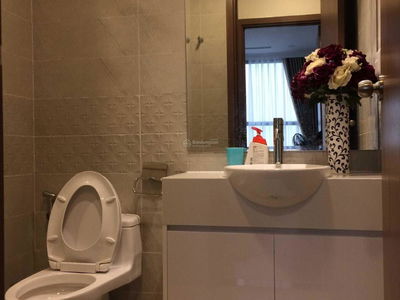 Golden Palace, Vietnam Golden Palace, Vietnam