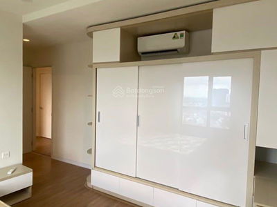 Kosmo Tay Ho, Vietnam Kosmo Tay Ho, Vietnam