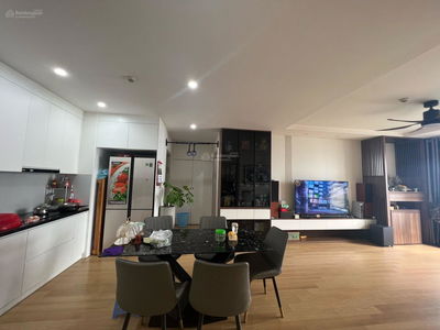 La Casta Van Phu Project La Casta Van Phu Project