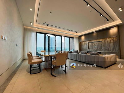 The River Thu Thiem, Vietnam The River Thu Thiem, Vietnam