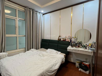 Hoang Anh Thanh Binh, Vietnam Hoang Anh Thanh Binh, Vietnam