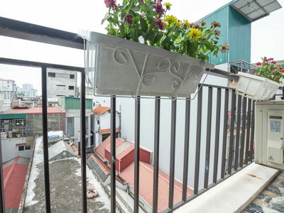 Linh Lang Street, Vietnam Linh Lang Street, Vietnam