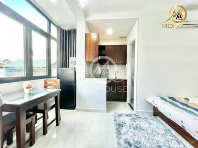 Bach Dang Street, Vietnam Bach Dang Street, Vietnam