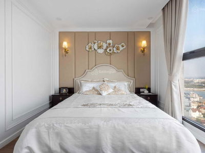 Iris Garden, Vietnam Iris Garden, Vietnam