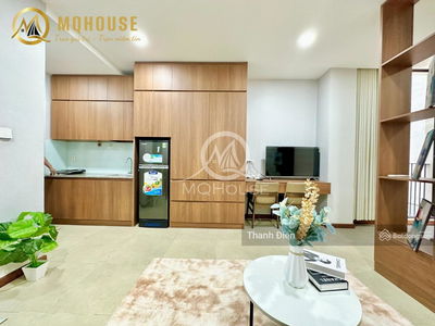 Le Van Sy Street, Vietnam Le Van Sy Street, Vietnam