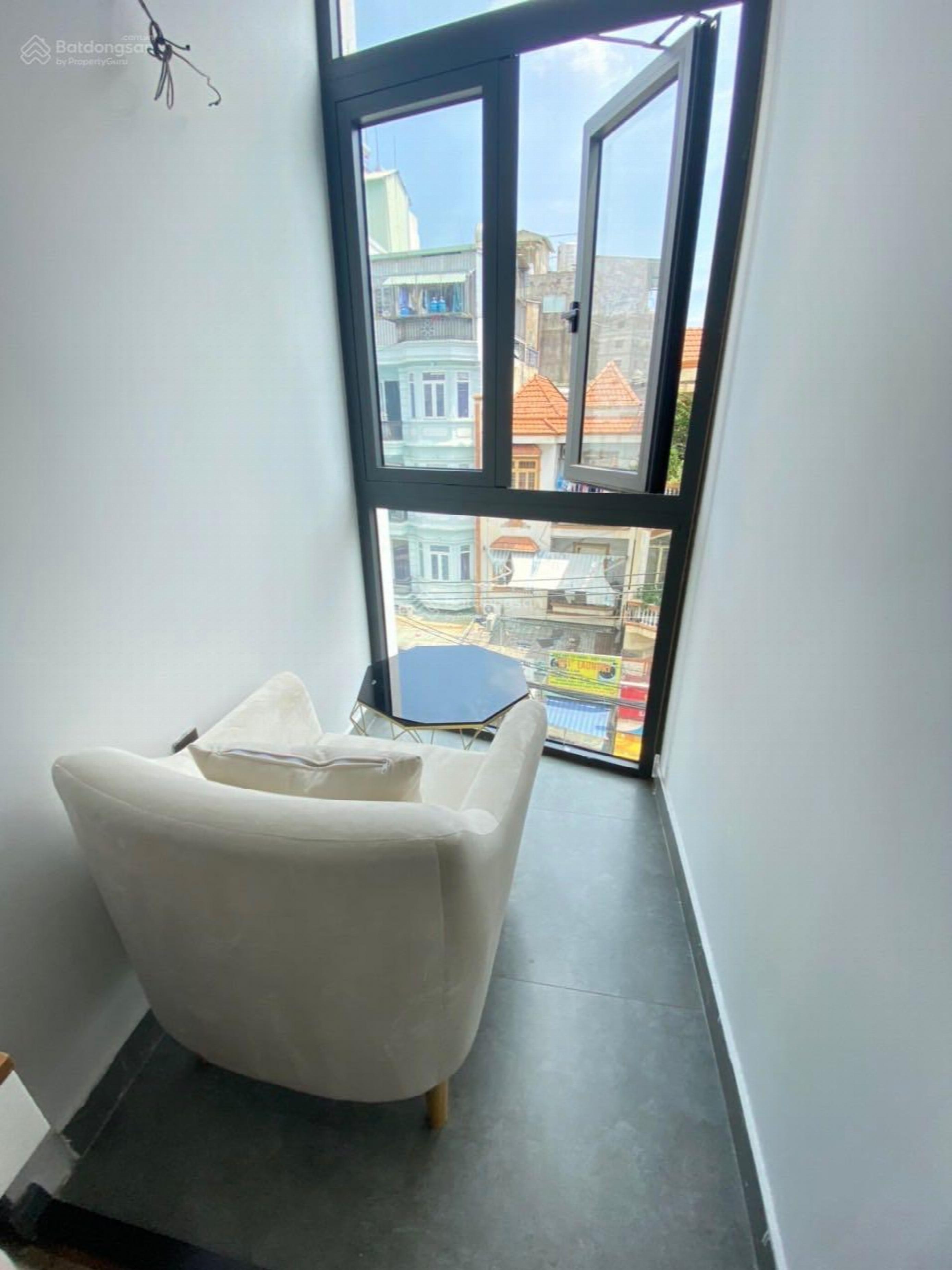 Ngo Tat To Street, Vietnam Ngo Tat To Street, Vietnam