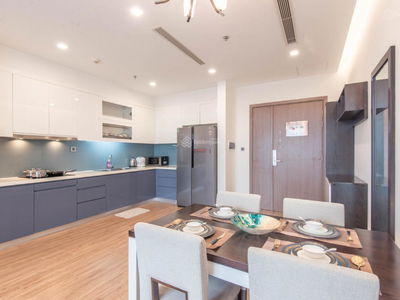 Kosmo Tay Ho, Vietnam Kosmo Tay Ho, Vietnam