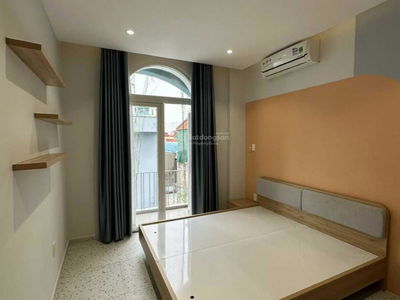 Le Van Sy Street, Vietnam Le Van Sy Street, Vietnam