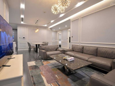 Discovery Central, Vietnam  Discovery Central, Vietnam