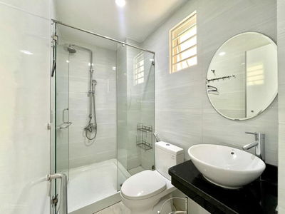 Nguyen Thi Minh Khai Street, Vietnam Nguyen Thi Minh Khai Street, Vietnam