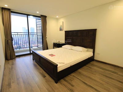 D'. Le Pont D'or - Hoang Cau, Vietnam  D'. Le Pont D'or - Hoang Cau, Vietnam