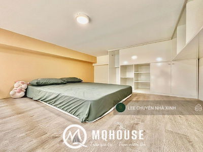 Lac Long Quan Street, Vietnam Lac Long Quan Street, Vietnam