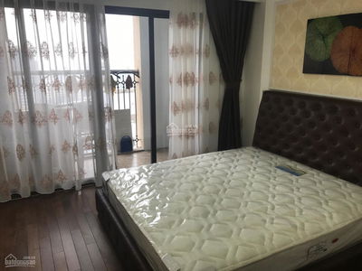 D'. Le Pont D’or - Hoang Cau, Vietnam D'. Le Pont D’or - Hoang Cau, Vietnam