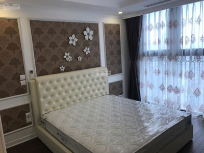 D'. Le Pont D’or - Hoang Cau, Vietnam D'. Le Pont D’or - Hoang Cau, Vietnam