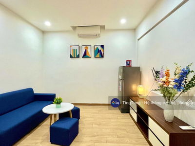 Lac Long Quan Street, Vietnam Lac Long Quan Street, Vietnam